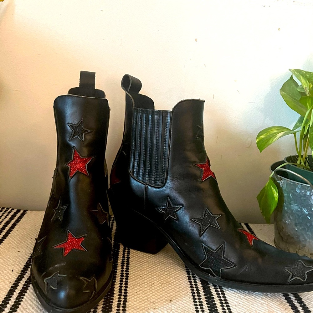 Red Star Western Booties